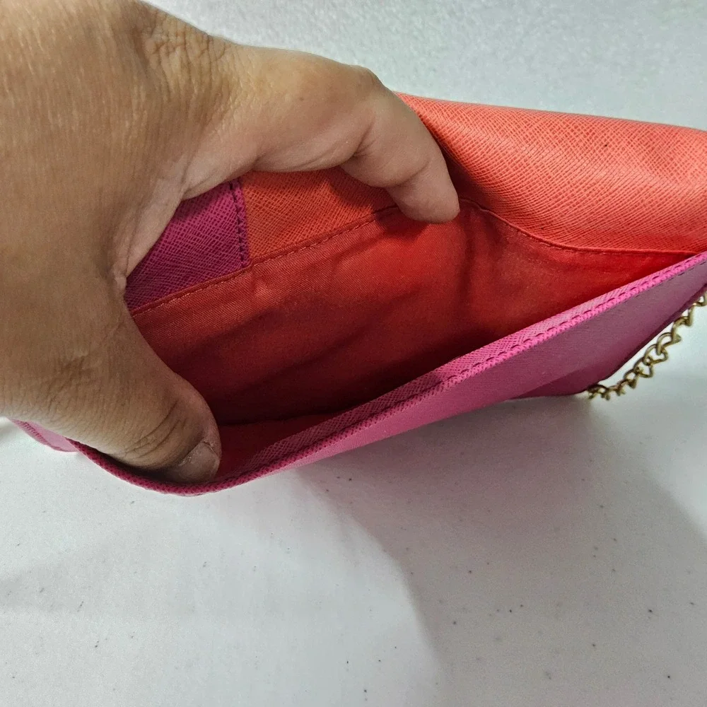 G by Guess chic color